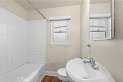 Photo - 610 Marguerite Ave Townhome