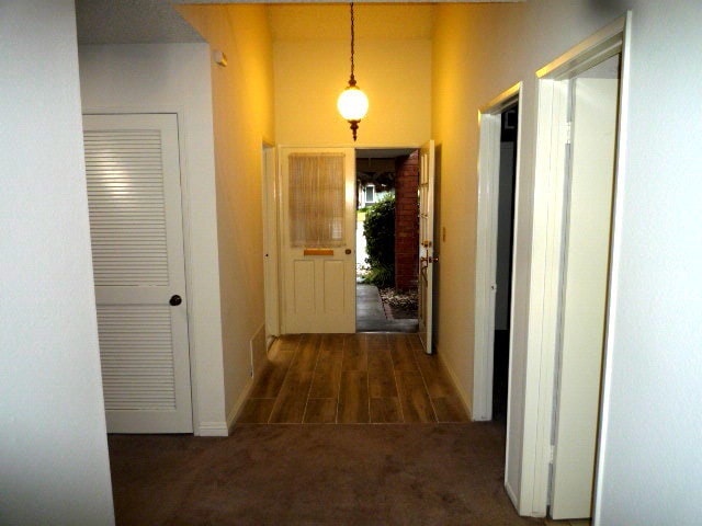 Photo - 7882 Comstock Cir