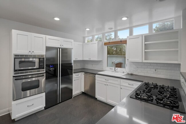 Photo - 2319 Outpost Dr