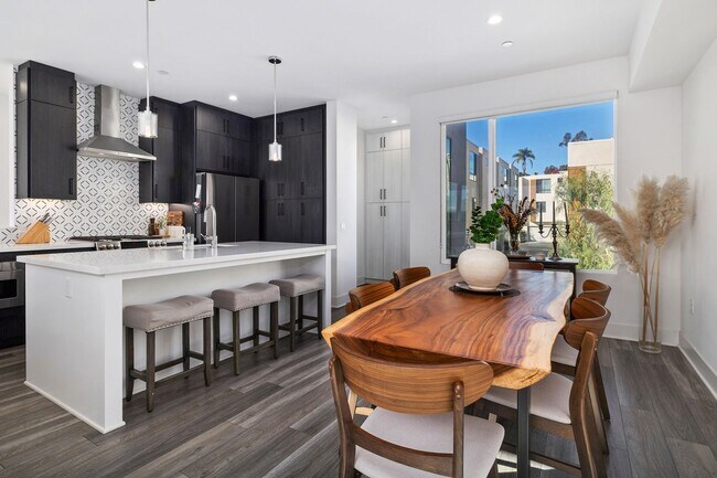Photo - Beautiful upgraded 3 bedroom townhome with 2 car garage!