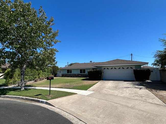 Building Photo - 18172 St Moritz Cir