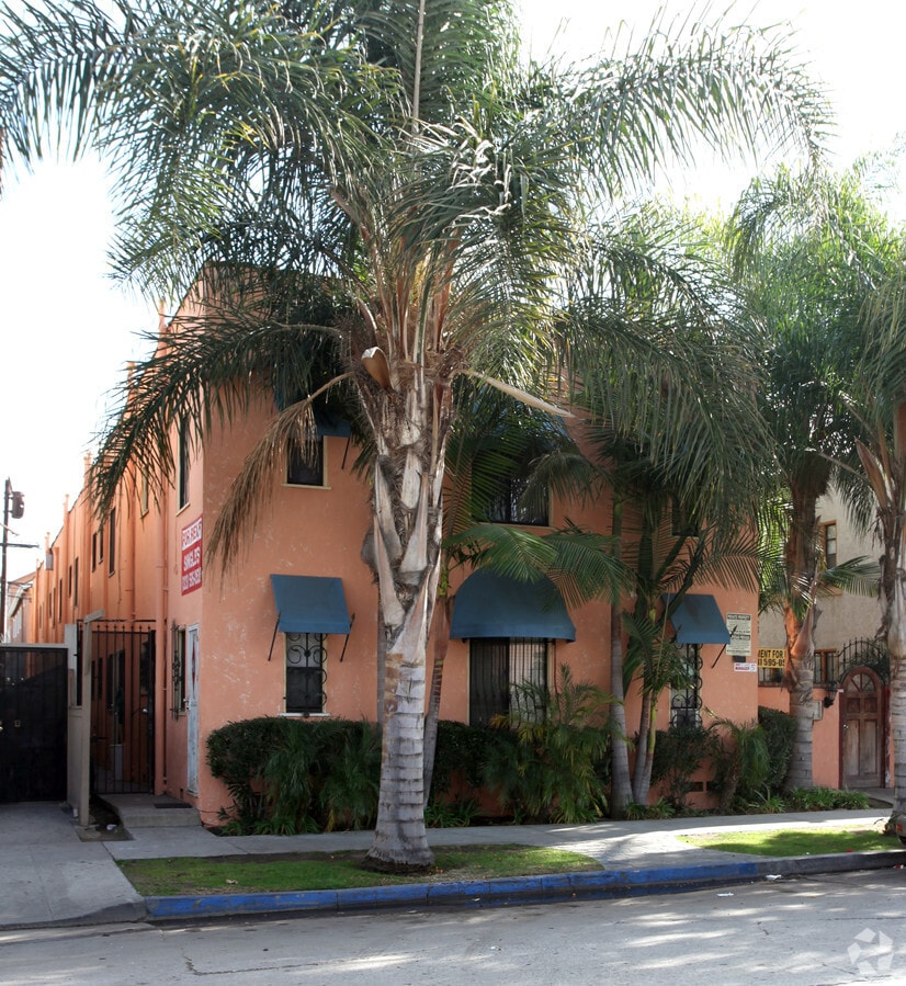 Photo - 636 Linden Ave