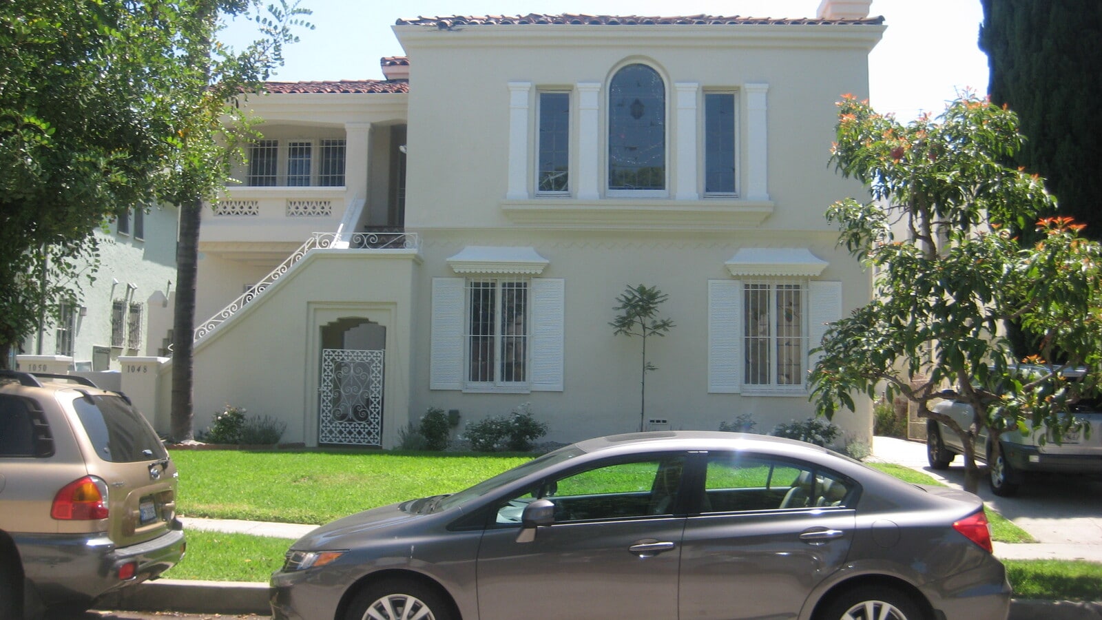 Front on Ogden Drive - 1050 S Ogden Dr Unit 3-4