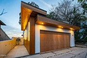 Photo - 812 W Avenue 37