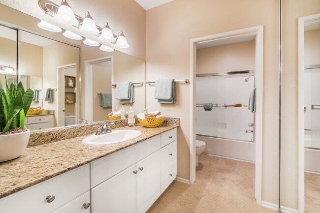 Photo - Turtle Rock Canyon Apartment Homes