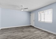 Photo - 1024 Loma Ave Apartment Unit 06