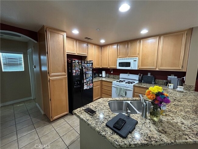 Photo - 41696 Woodridge Ave Unit 2