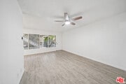 Photo - 1520 Hayworth Ave Unit 3