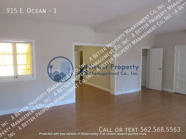 Building Photo - 915 E. Ocean-1 Unit 1