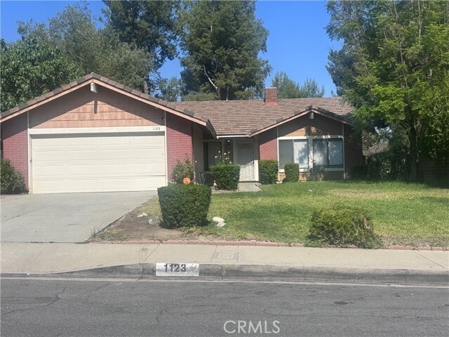 Photo - 1123 Cleghorn Dr House