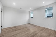 Photo - 5 Bedroom / 4 bathroom Fully Detached Townhouse in Echo Park with Private Garage