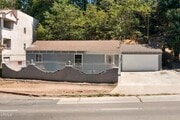 Photo - 3412 Barham Blvd House