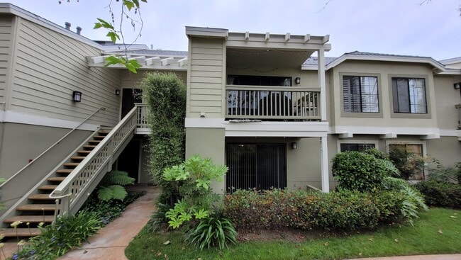 Photo - CARMEL VALLEY - The Lakes at Del Mar - Nice 1 Br / 1 Ba Condo - TENANT OCCUPIED - AVAIL 05/01/2026 Unit 118