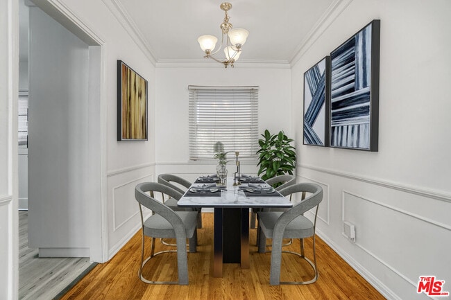 Photo - 10622 1/2 Holman Ave