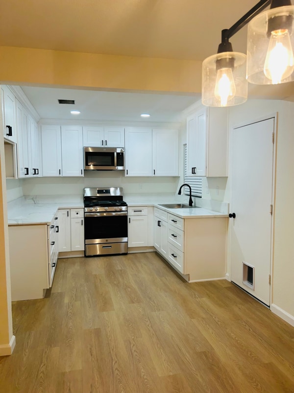 Photo - 2811 E 11th St