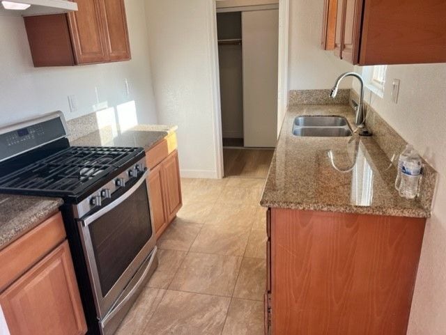 Photo - 11912 Fidel Ave