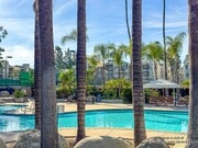 Photo - 5500 Owensmouth Ave