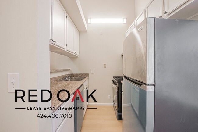 Photo - 4651 Cahuenga Blvd Unit 308