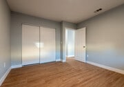 Photo - 101 W Market St