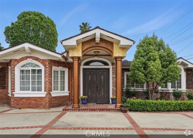 Building Photo - 8662 Ocean View Ave Rental