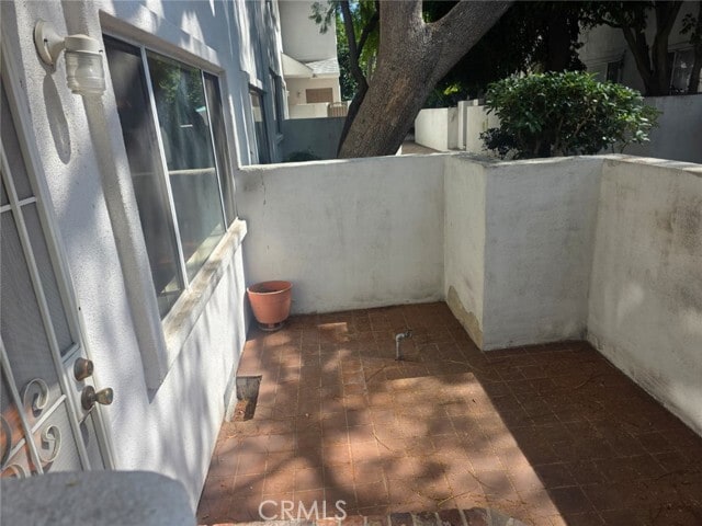 Photo - 18601 Collins St Unit D7