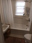 Full bath - 359 Heather Heights Ct House