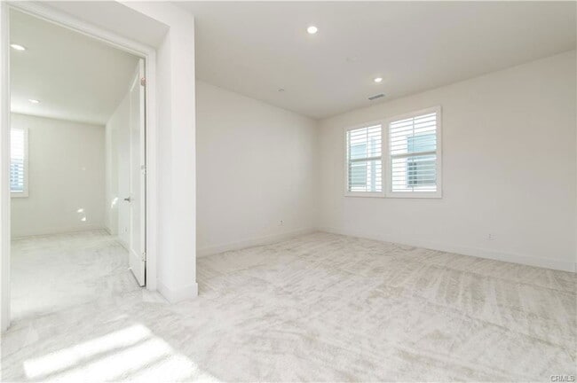 Building Photo - 31983 Paseo Bridel