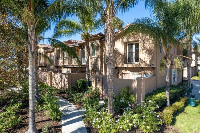4871 E Los Angeles Ave - Parkside Villas