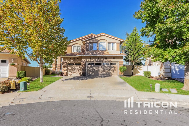 Building Photo - 5 Corte Madera