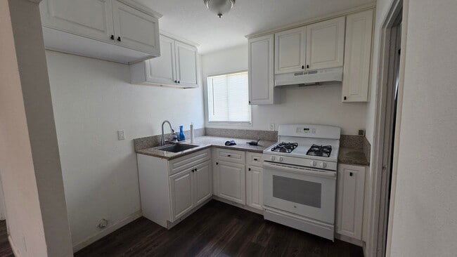 Photo - 2 Bedroom 1 Bath Now Available