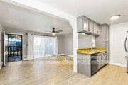 Photo - 23302 Marigold Ave