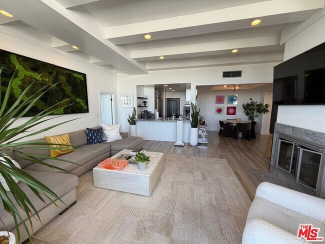 Photo - 1155 N La Cienega Blvd Unit PH 3