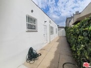 Photo - 816 N McCadden Pl