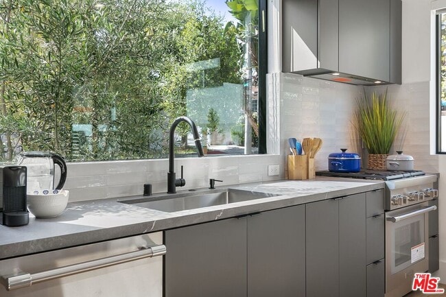 Photo - 1236 N Spaulding Ave Unit 3