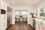 Photo - 2172 Argyle Ave