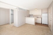 Photo - Charming Studio Coming Available in La Mes... Unit 09
