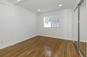 Photo - 1610 N Hoover St Apartment