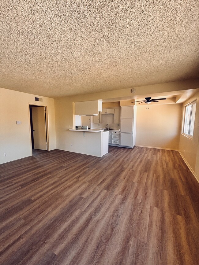 Photo - 1001 E Stearns Ave Unit 36