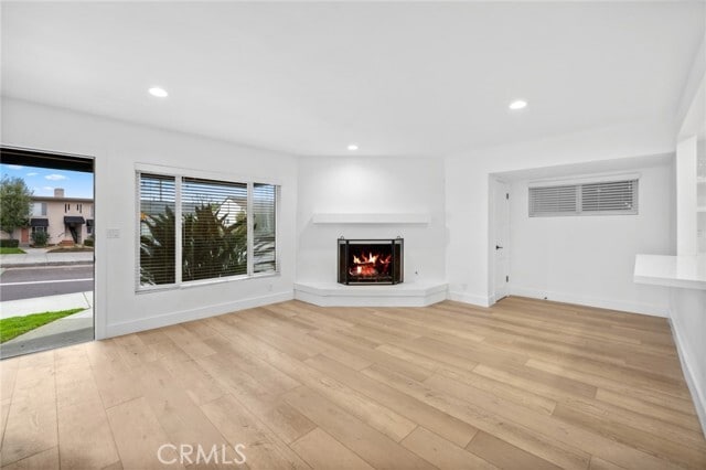 Photo - 526 Irvine Ave