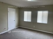 Photo - 985 W Johnston St