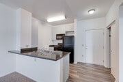 2BR, 1BA - 835SF - Helix at University Village