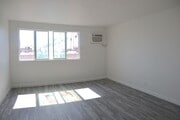 Photo - Bachelor Studio in Heart of Koreatown! Unit 309