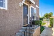 Photo - 1300 S Mayflower Ave Townhome