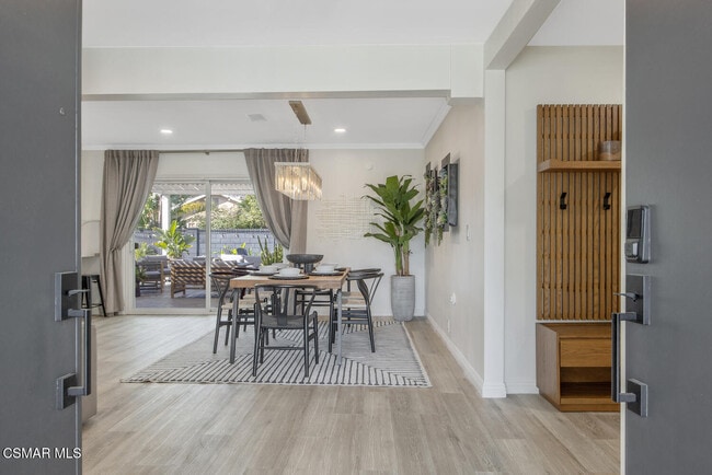 Photo - 1449 Norwich Ave