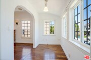 Photo - 1049 S Mansfield Ave House