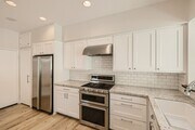 Photo - Beautifully Remodeled Townhome in the Cambria Community – Del Mar Heights