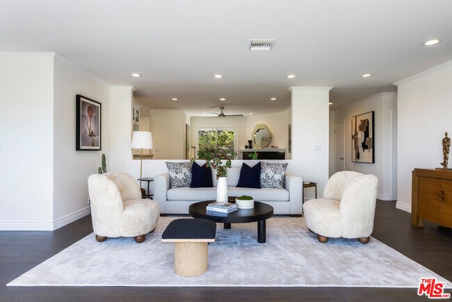 Photo - 3819 Sunswept Dr