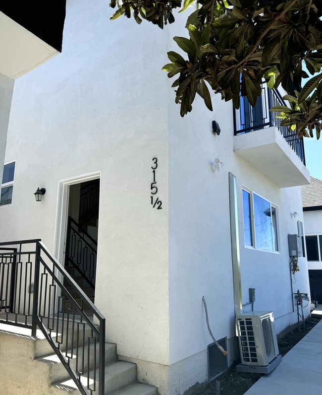 Photo - 315 N Alvarado St Unit Villa