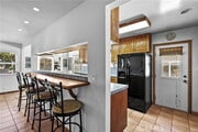 Photo - 810 N Maria Ave