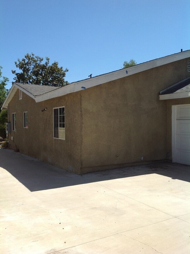 Photo - 297-299 Claremont Unit 299